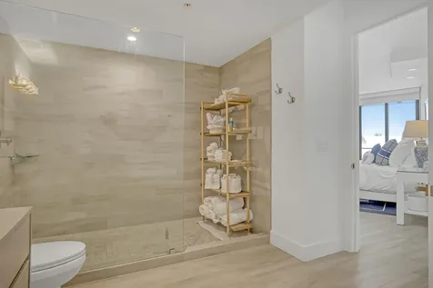 106 Inlet Way Palm Beach Shores FL 33404
