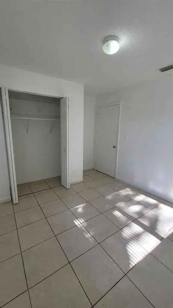 2223 Taylor Street Hollywood FL 33020