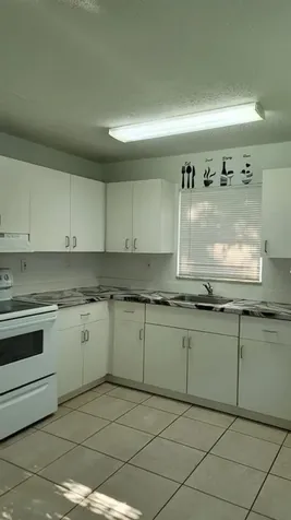 2223 Taylor Street Hollywood FL 33020