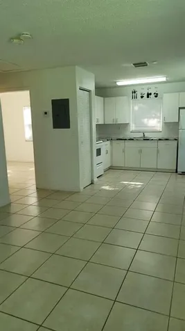 2223 Taylor Street Hollywood FL 33020