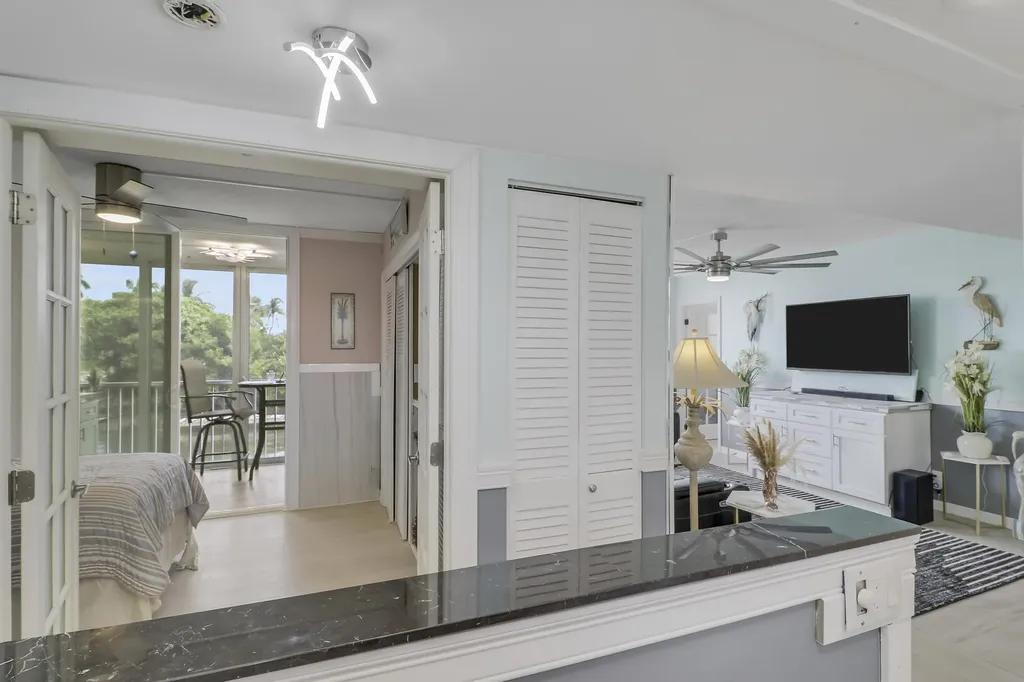 1820 New Palm Way Boynton Beach FL 33435