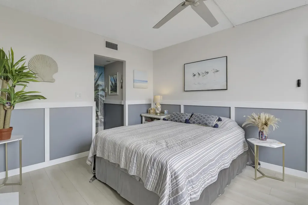 1820 New Palm Way Boynton Beach FL 33435