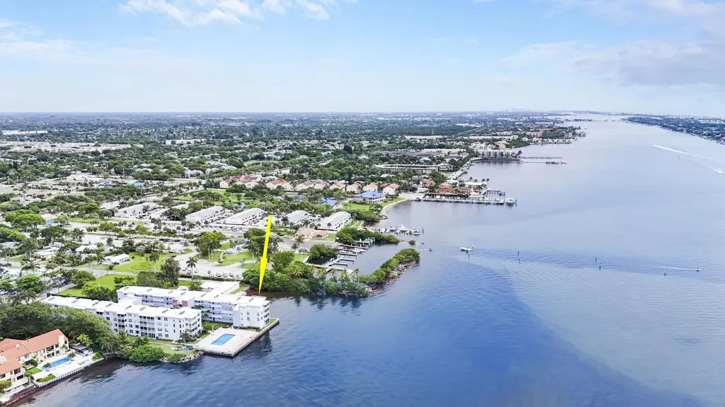 1820 New Palm Way Boynton Beach FL 33435