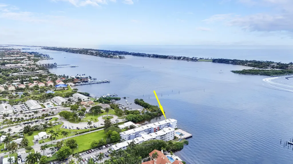 1820 New Palm Way Boynton Beach FL 33435
