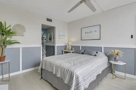 1820 New Palm Way Boynton Beach FL 33435
