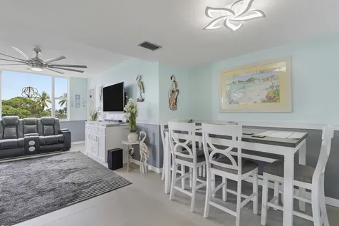 1820 New Palm Way Boynton Beach FL 33435