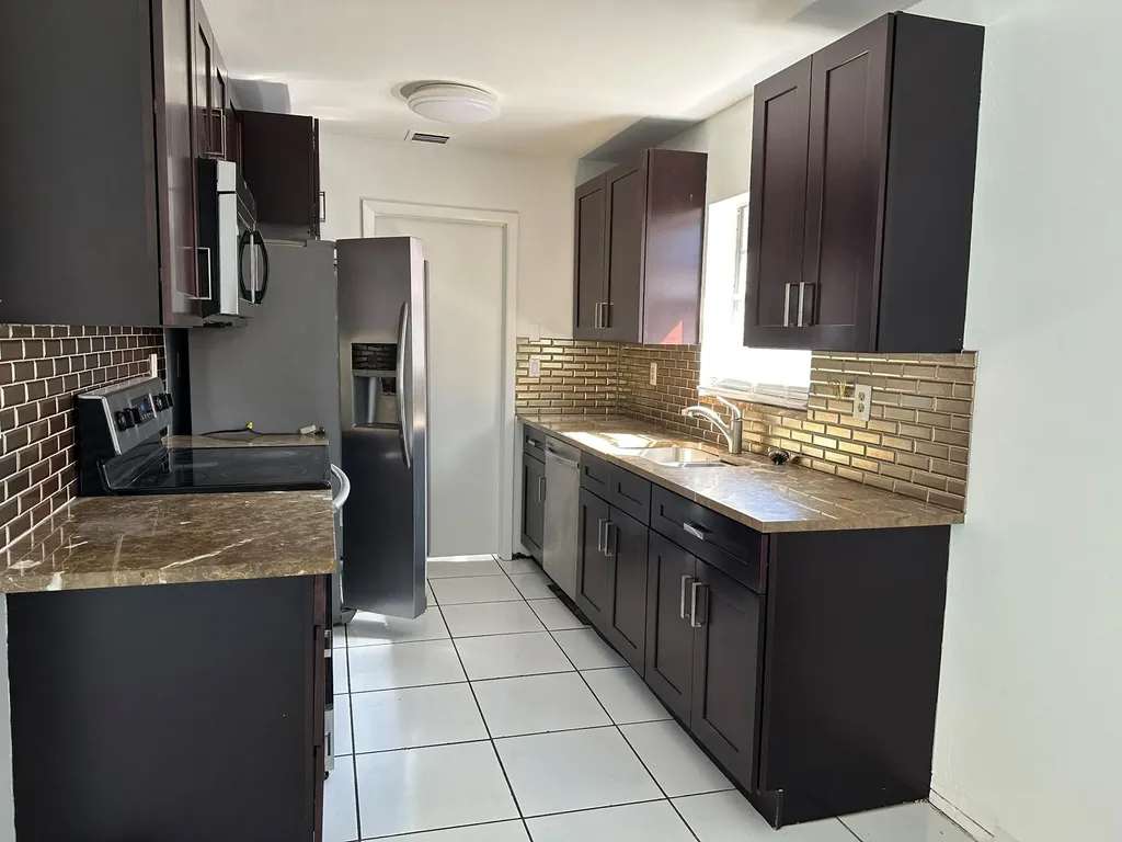 1705 Adams Street Hollywood FL 33020