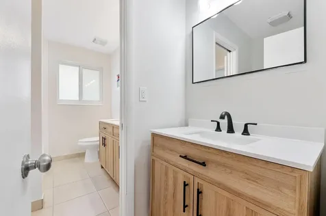 620 N 66th Avenue Hollywood FL 33024