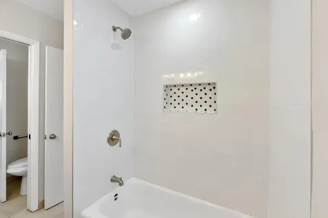 620 N 66th Avenue Hollywood FL 33024