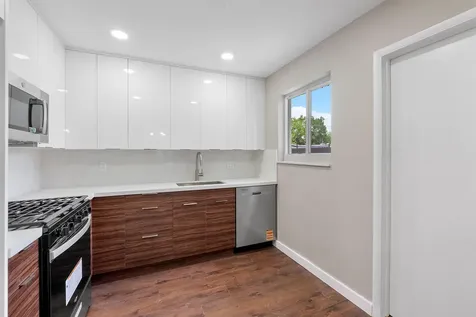 620 N 66th Avenue Hollywood FL 33024