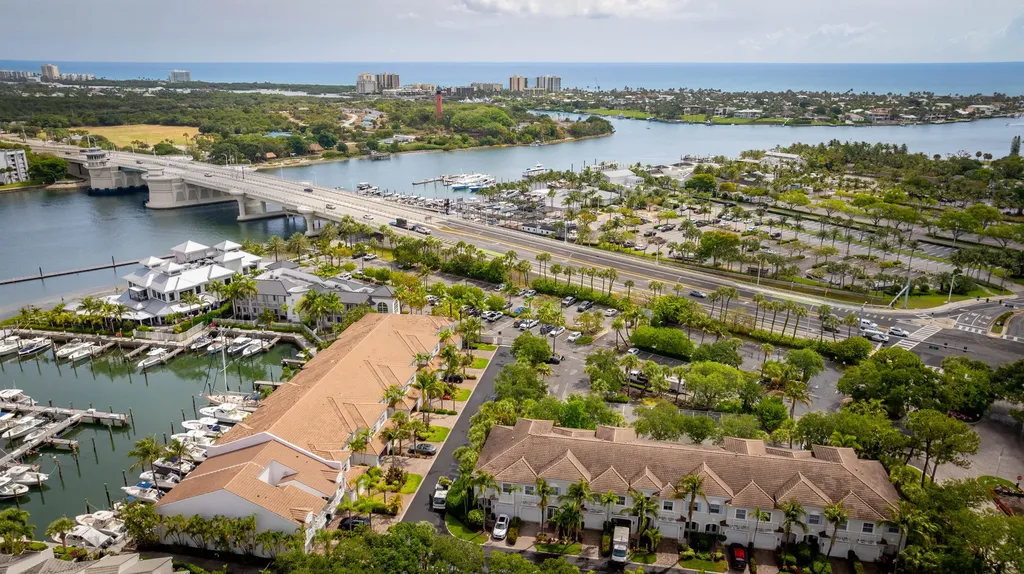 Jupiter FL, 1000 N Us-1, Unit 812
