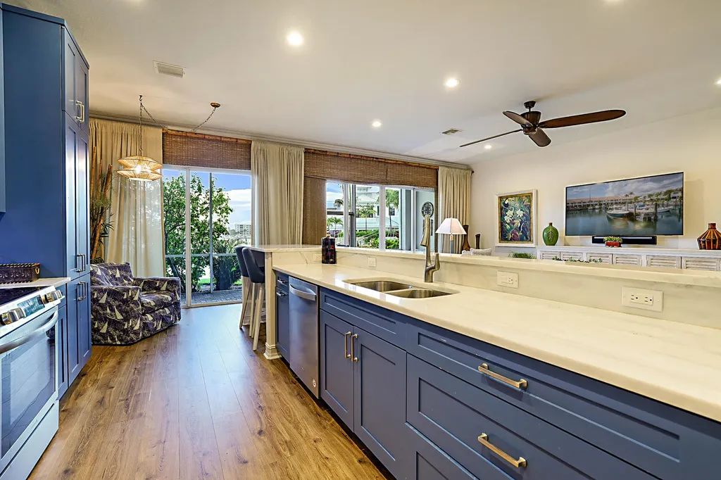 1000 N Us-1 Jupiter FL 33477