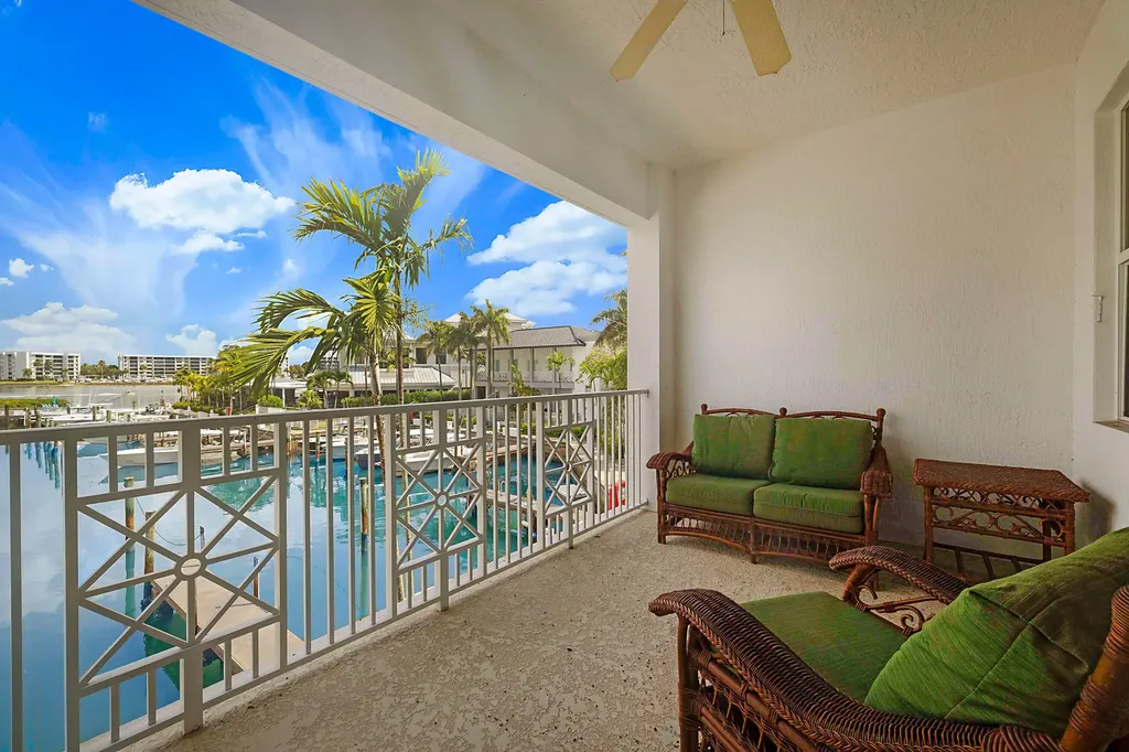 1000 N Us-1 Jupiter FL 33477