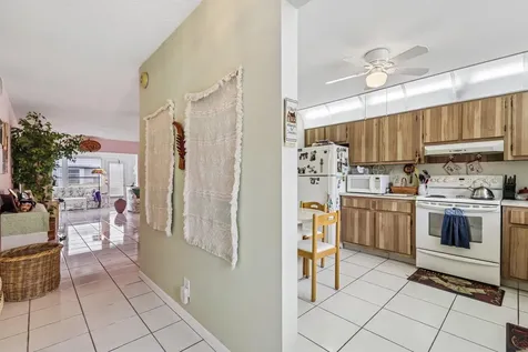 475 Holyoke Lane Lake Worth FL 33467