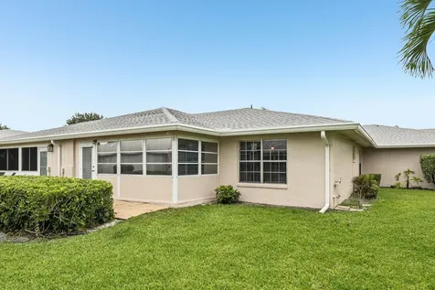 475 Holyoke Lane Lake Worth FL 33467