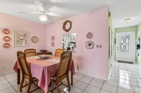 475 Holyoke Lane Lake Worth FL 33467
