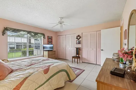 475 Holyoke Lane Lake Worth FL 33467