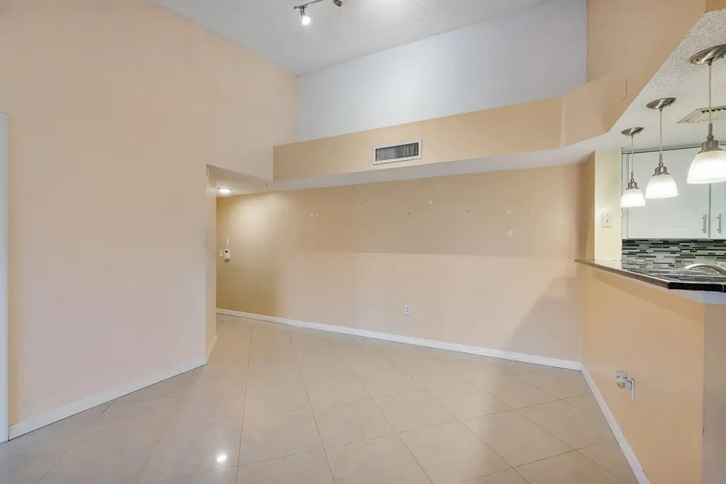 5011 Wiles Road Coconut Creek FL 33073