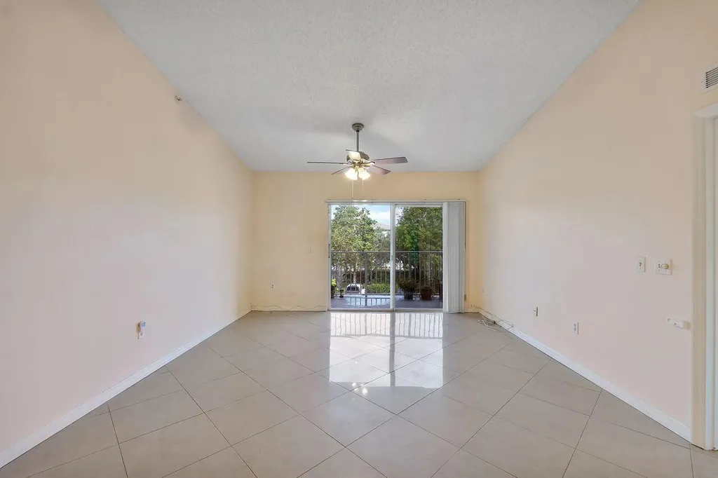 5011 Wiles Road Coconut Creek FL 33073