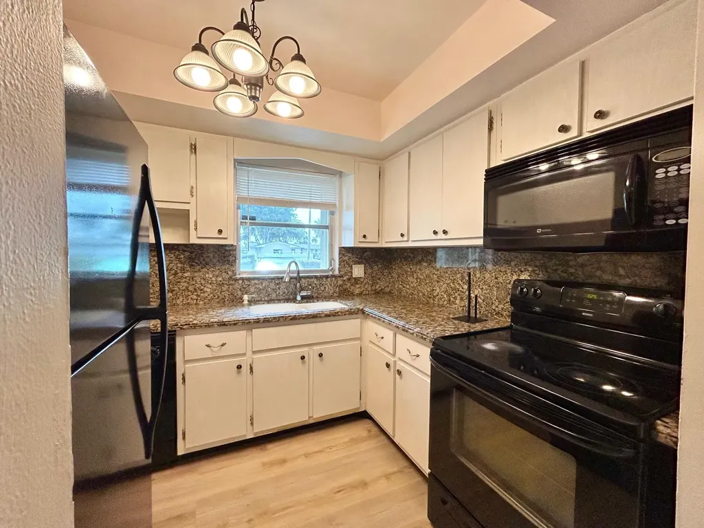 2854 E Ashley Drive Drive E West Palm Beach FL 33415