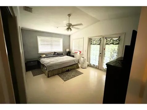 2725 47th Avenue Vero Beach FL 32966