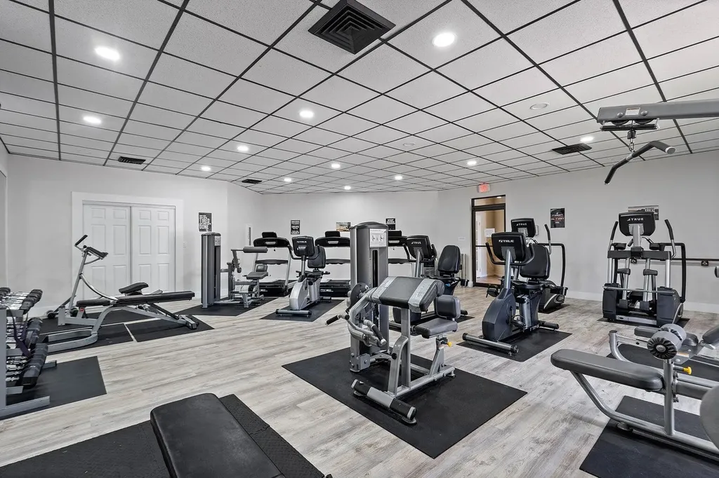 450 Egret Circle Delray Beach FL 33444