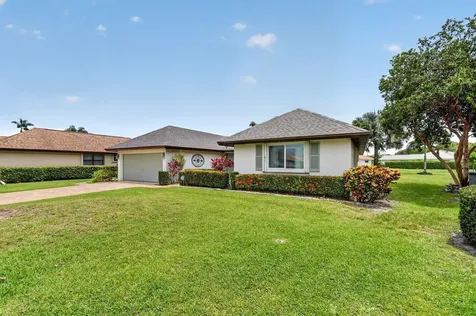 10460 Greentrail Drive N Boynton Beach FL 33436