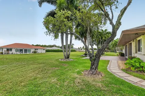 10460 Greentrail Drive N Boynton Beach FL 33436