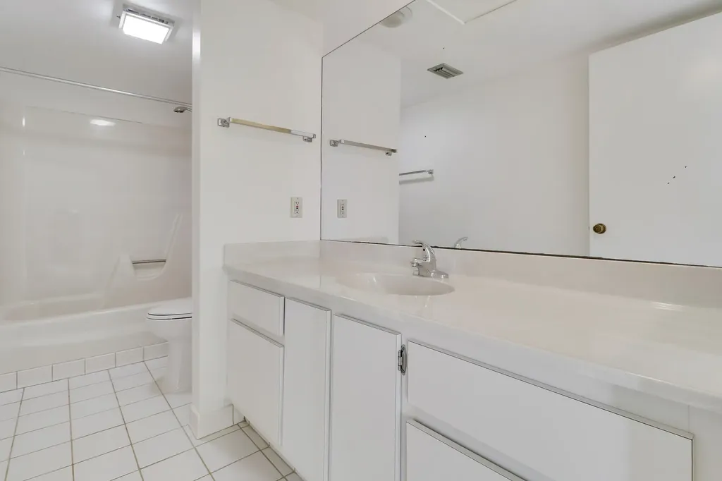 825 Center Street Jupiter FL 33458