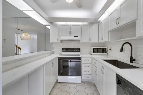 825 Center Street Jupiter FL 33458