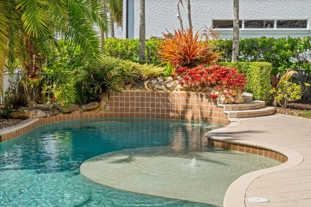 104 SE Mira Lavella Port St Lucie FL 34984