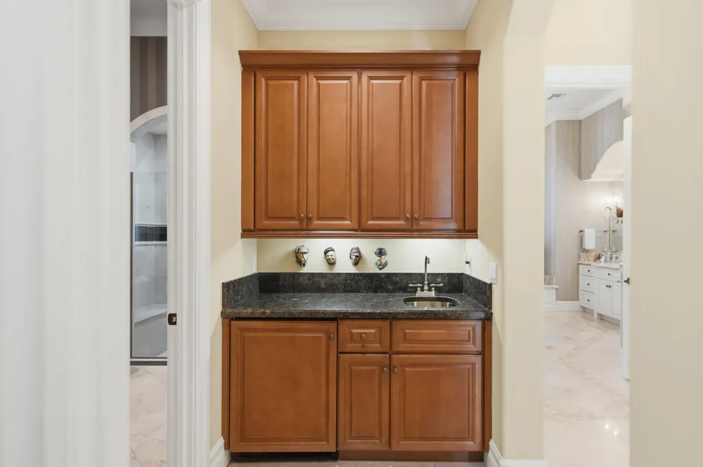 104 SE Mira Lavella Port St Lucie FL 34984