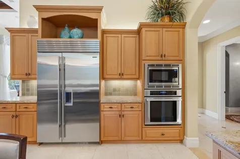 104 SE Mira Lavella Port St Lucie FL 34984