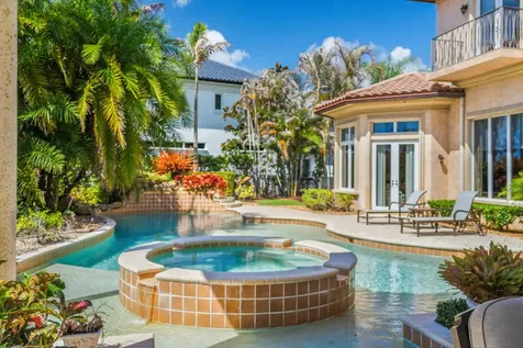 104 SE Mira Lavella Port St Lucie FL 34984