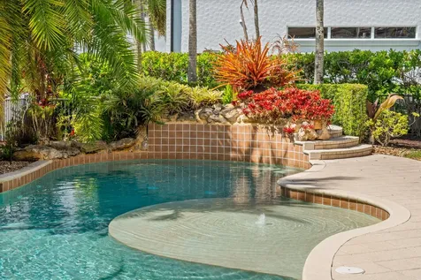 104 SE Mira Lavella Port St Lucie FL 34984