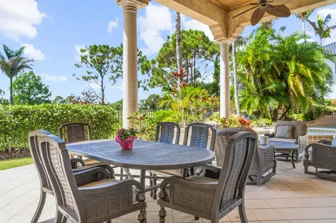 104 SE Mira Lavella Port St Lucie FL 34984