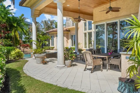 104 SE Mira Lavella Port St Lucie FL 34984