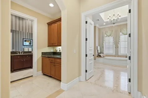 104 SE Mira Lavella Port St Lucie FL 34984