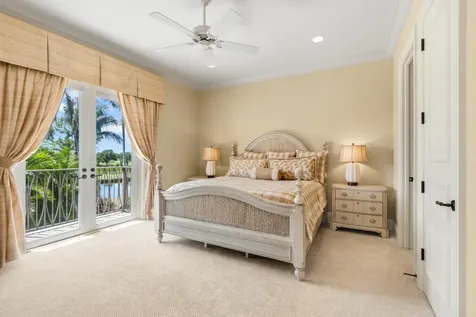 104 SE Mira Lavella Port St Lucie FL 34984