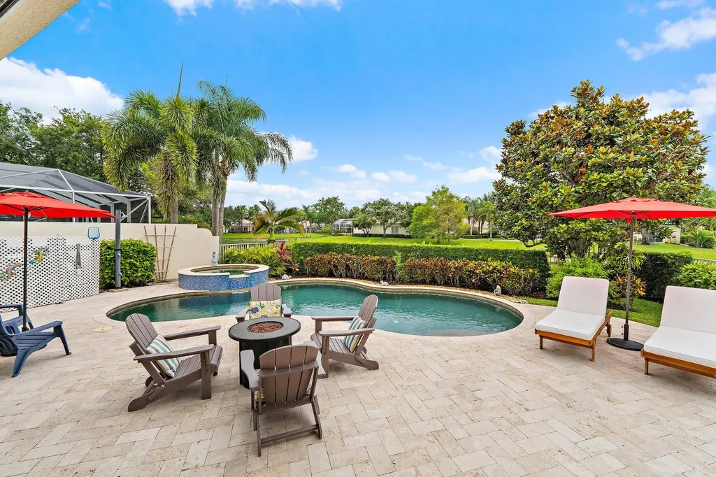 102 Euphrates Circle Palm Beach Gardens FL 33410