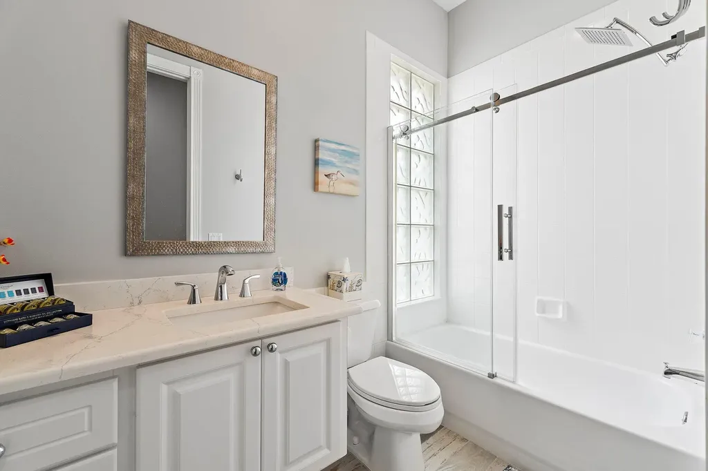 102 Euphrates Circle Palm Beach Gardens FL 33410