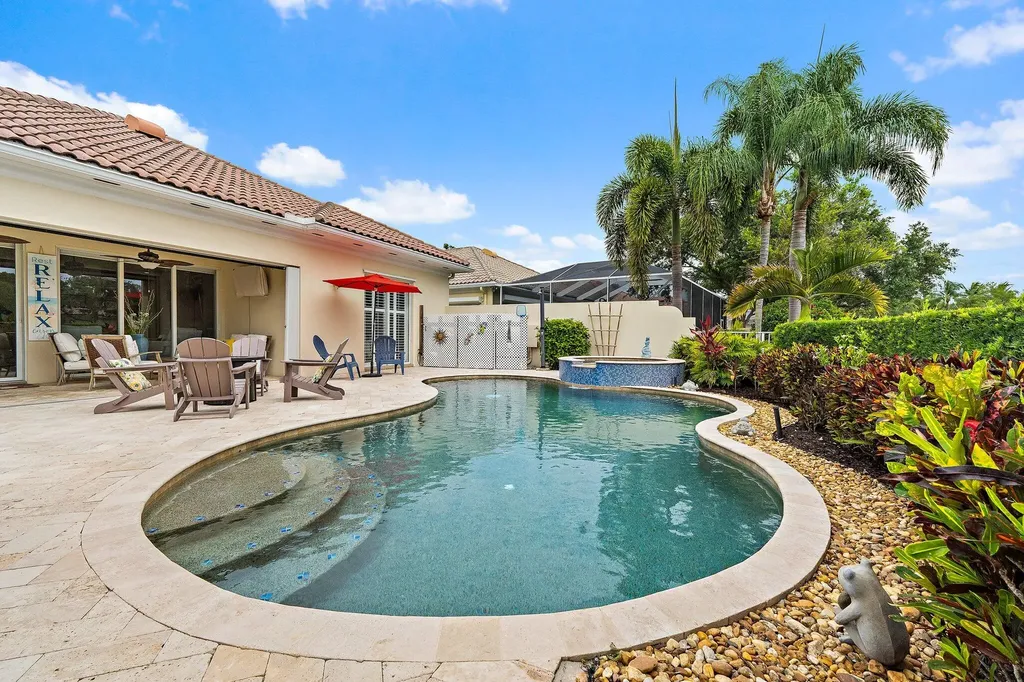 102 Euphrates Circle Palm Beach Gardens FL 33410