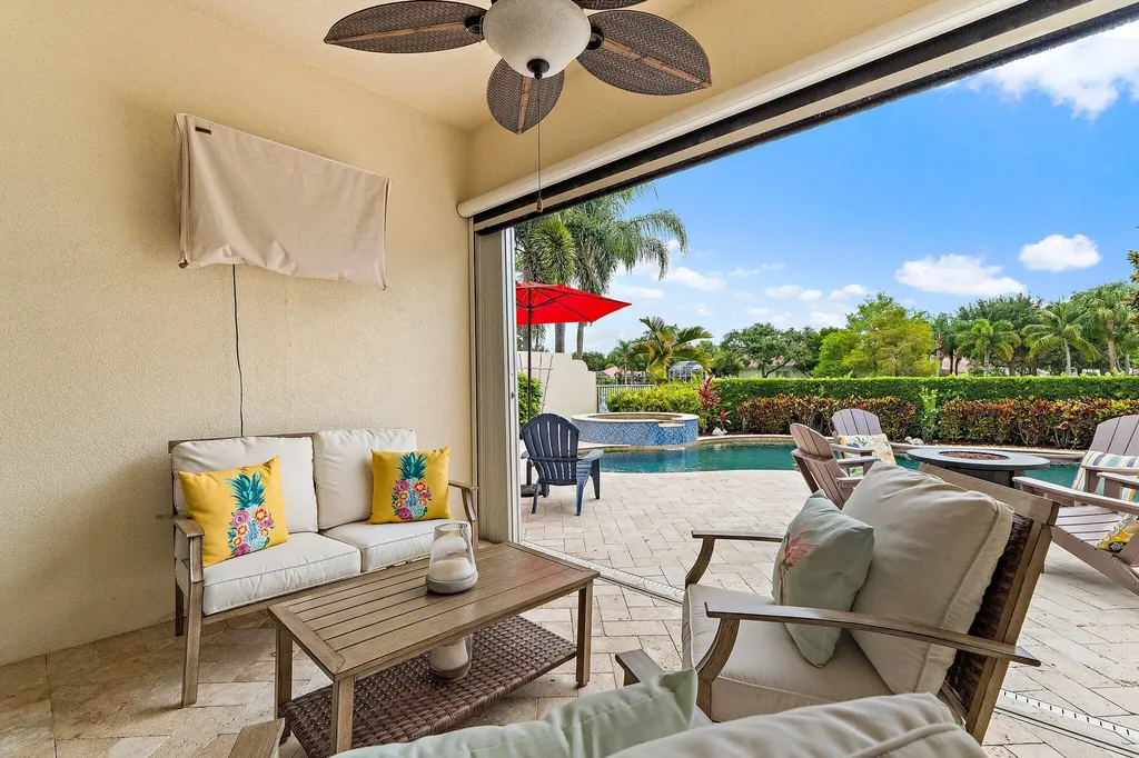 102 Euphrates Circle Palm Beach Gardens FL 33410