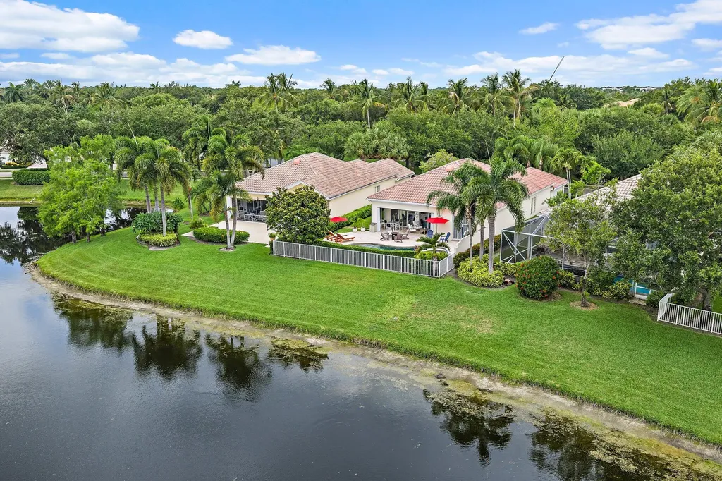 102 Euphrates Circle Palm Beach Gardens FL 33410