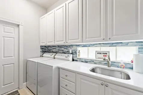 102 Euphrates Circle Palm Beach Gardens FL 33410
