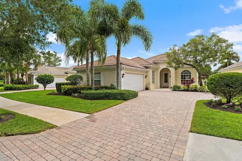 102 Euphrates Circle Palm Beach Gardens FL 33410