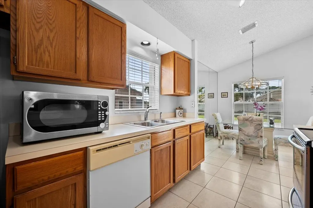 6397 Garrett Street Jupiter FL 33458
