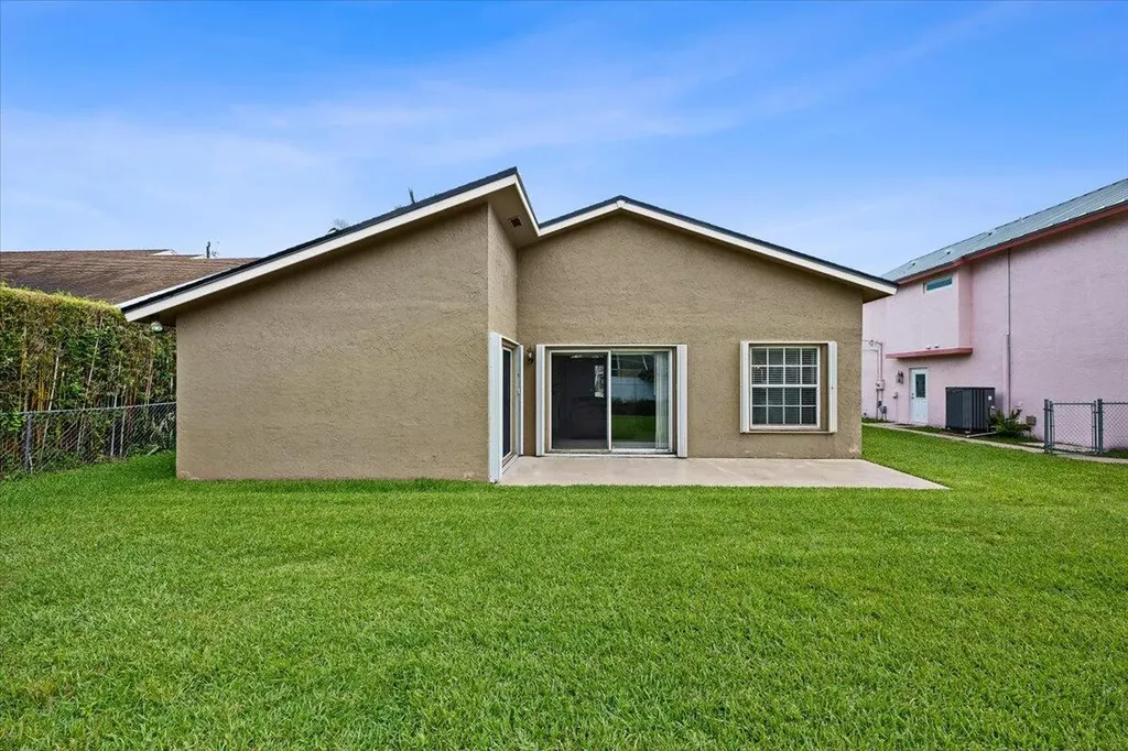 6397 Garrett Street Jupiter FL 33458