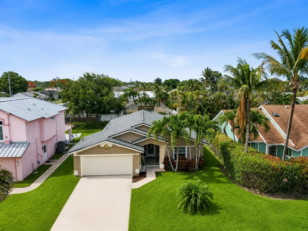 6397 Garrett Street Jupiter FL 33458