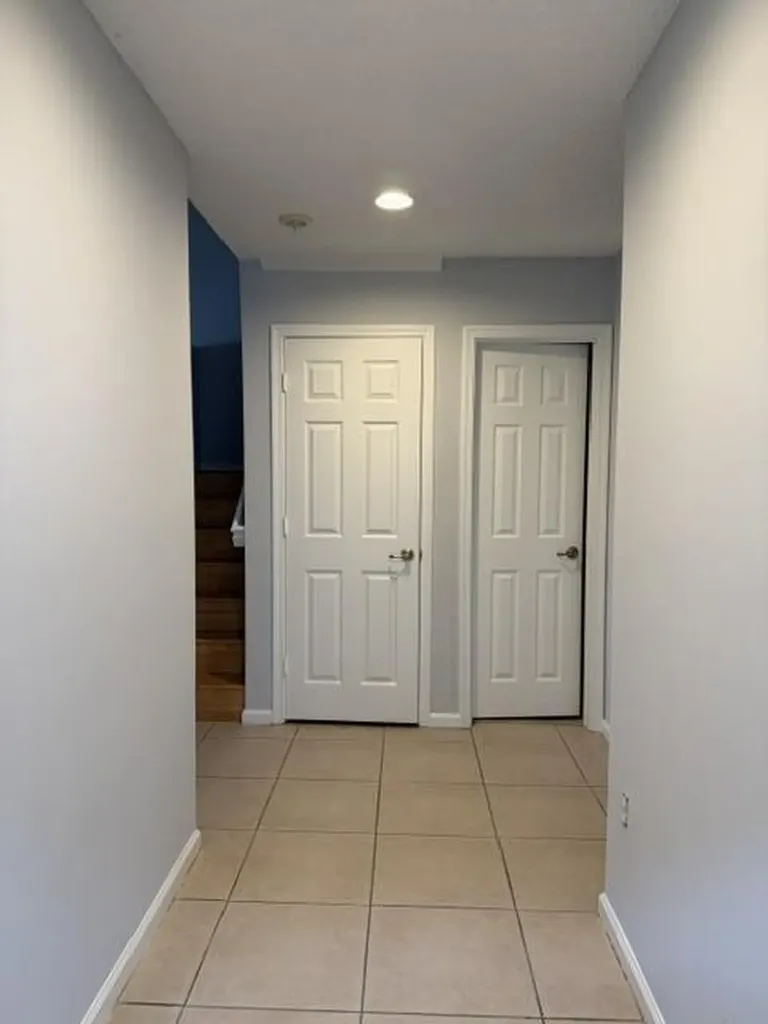 2440 NW 99th Way Sunrise FL 33322